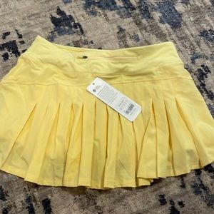 Yellow CRZ YOGA skirt, never worn new with tags!!